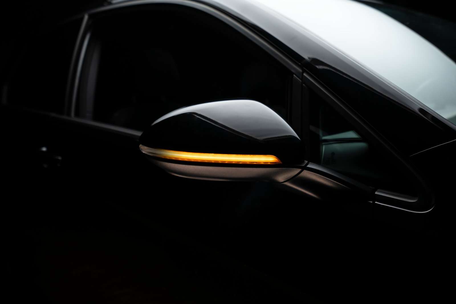 LEDRiving® Dynamische LED Spiegelblinker VW Golf VII - White